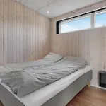 3 Bedroom Lovely In בית נופש