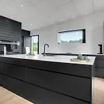 בית נופש 3 Bedroom Lovely In Sjolund